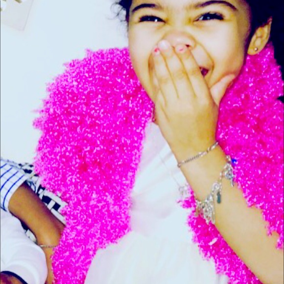 Hot pink Saks faux fur shaw/short jkt - Picture 1 of 5